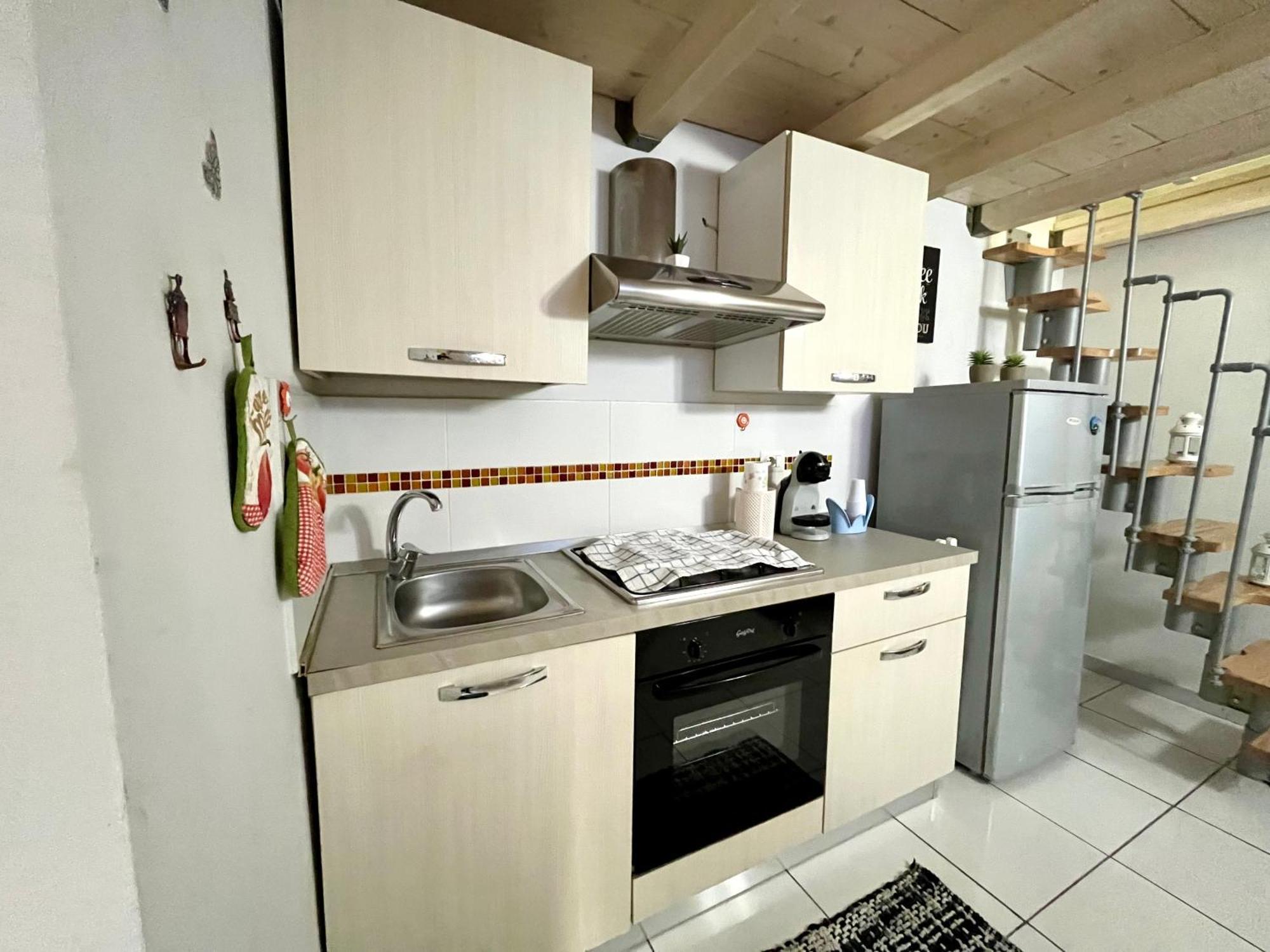O' Vascio Suite Napoli Bagian luar foto