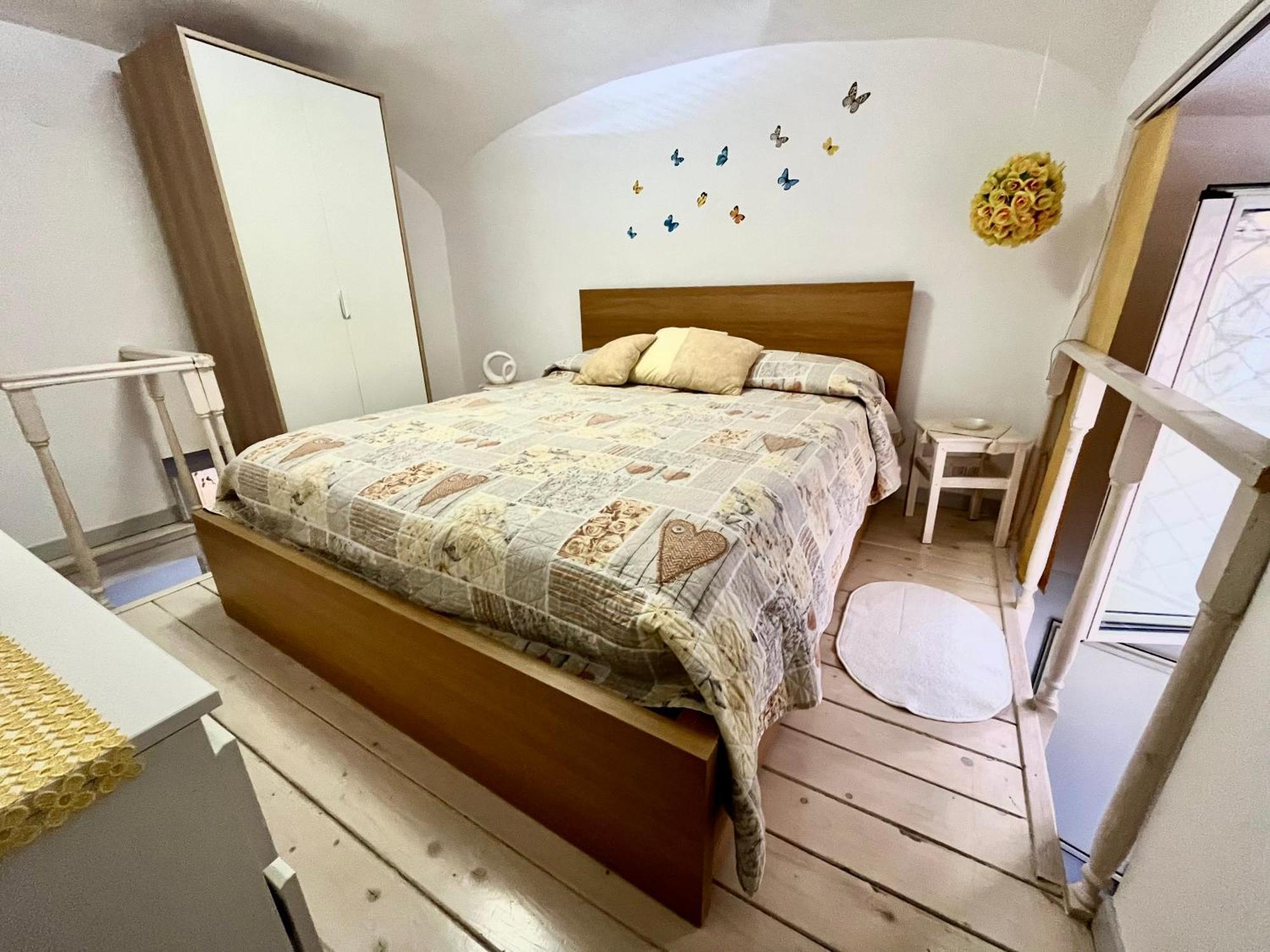 O' Vascio Suite Napoli Bagian luar foto